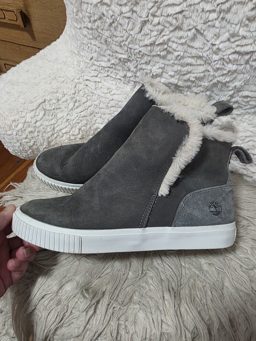 Timberland Women's Skyla Bay Gray Suede Leather Pull On Boots
